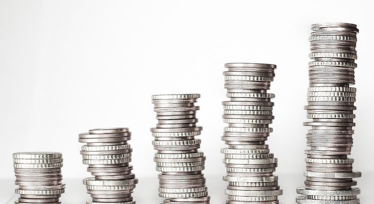 Money, coins, stack — ETFs in DK: Leveraging Global Opportunities with Strategic Trading Techniques